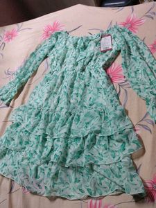 Green Leaf Print Tiered Dress