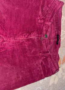 combo Burgundy jean and cream sweater
