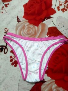 White Flower Print Panty