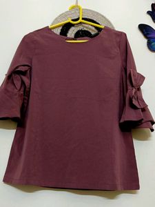 WOMEN'S TOP