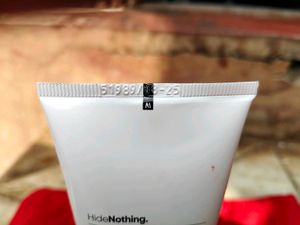 Minimalist Anti-Dandruff Shampoo