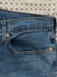 Levi’s blue jeans