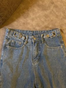 Urbanic straight leg mom jeans