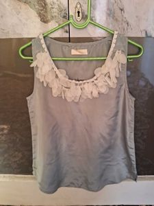Elegant Floral Embellished Sleeveless Top