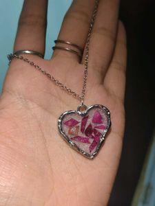 Y2K shimmery Heart Pendant Necklace