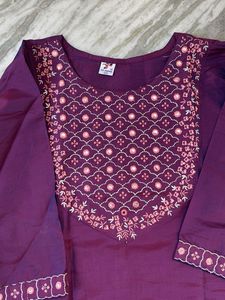 Elegant Purple Kurta Set with Embroidery
