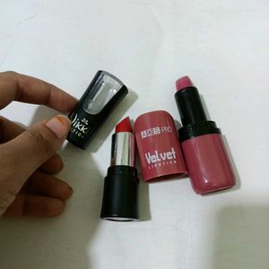 2 Velvet Lipsticks - Red & Pink
