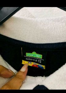Casual Navy Blue Sweatshirt