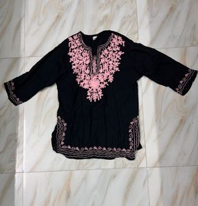 Solid Mock Neck Crop Top
