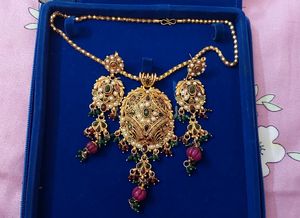 Gold-Tone Indian silver Jewelry Set