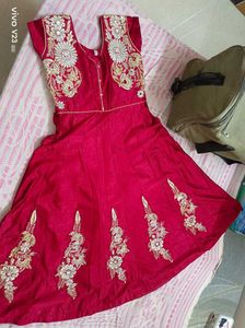 Heavy Zari Embroidery Silk Gown L Size