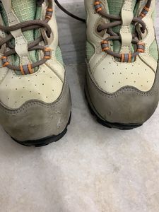 Boys shoes