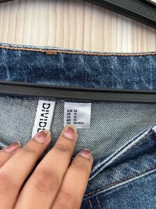 10 H&amp;M High Waist straight jeans