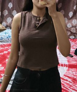 Ribbed Button-Up Sleeveless Top