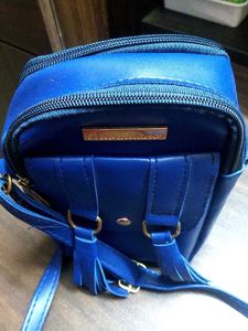 Chic Royal Blue Crossbody Bag
