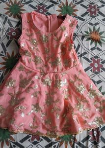 🆕️ Peach Kurta Set with Dupatta