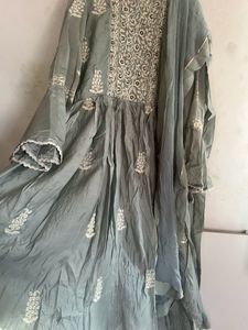 Lukhnowi Gown With Duppata