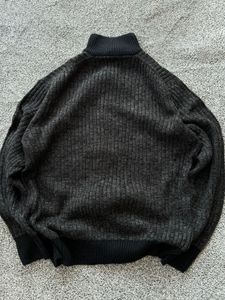 Zip-Up Knit Cardigan