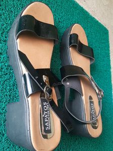 💥BLACK HEELS 💥GRAP FAST 💥