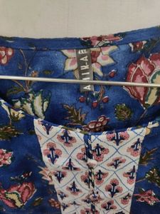 Beautiful Blue Floral Print Kurta