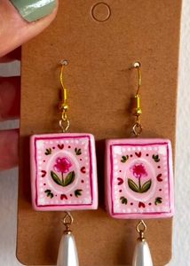 Handmade Daisy Earrings - Green