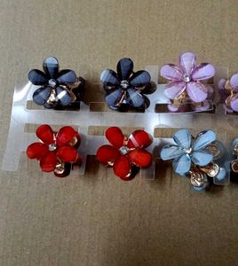 Set of Cute Flower Hair Clips