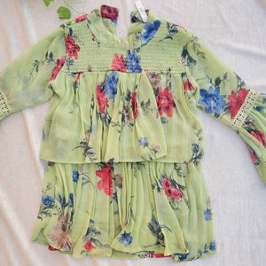 Trendy Ruffle Floral Chiffon Top