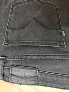 levis charcoal straight fit jeans
