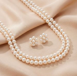 Elegant Pearl Necklace and Earrings Set