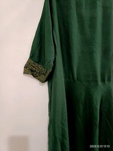 Girls Anarkali Kurta In Green Colour