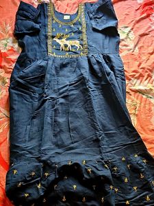 Elegant Navy Blue Kurta Set with Deer Embroidery