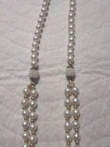 Elegant Pearl Necklace Set
