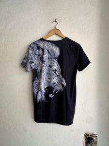 Bold Lion Big Graphics Baby tee