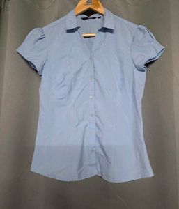 Chic Short Sleeve Button-Up Blouse