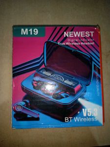 M19 TWS Bluetooth Earbuds (Check Defect)