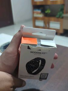 Spigen Metal Watch Band