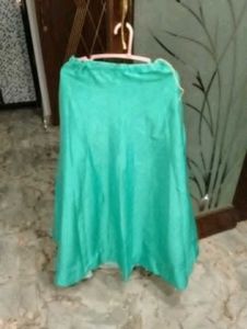 Girls Ethnic Top With Silk Skirt