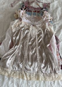 Elegant Lace Trim Camisole Top