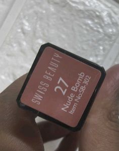 swiss beauty matte lipstick and lip combo