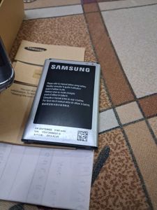Samsung Galaxy Note 3 Neo with spen