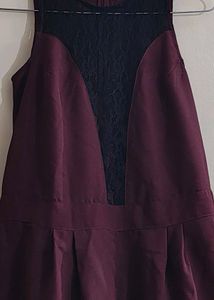 Elegant Burgundy Lace Panel Dress
