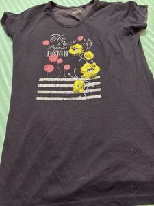 Women's Graphic T-Shirt
