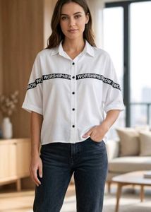 Trendy White Graphic Shirt