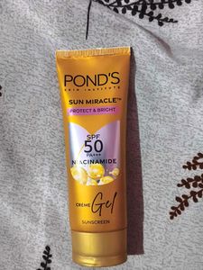 Pond's Sunscreen SPF 50 PA+++