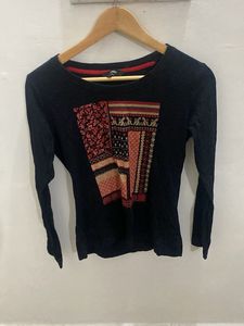 Printed Long Sleeve Top