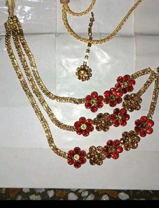 Red &amp; Gold Flower Necklace Set