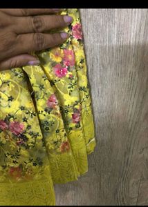 Beautiful Floral Print Saree