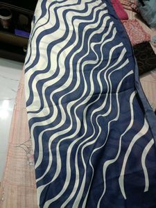 Navy Blue & Cream Abstract Wave Scarf