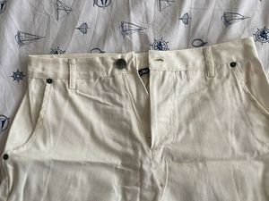 Chic White Embroidered Shorts