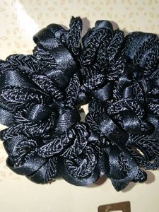 Trendy Black Ruffle Frill Juda Scrunchie